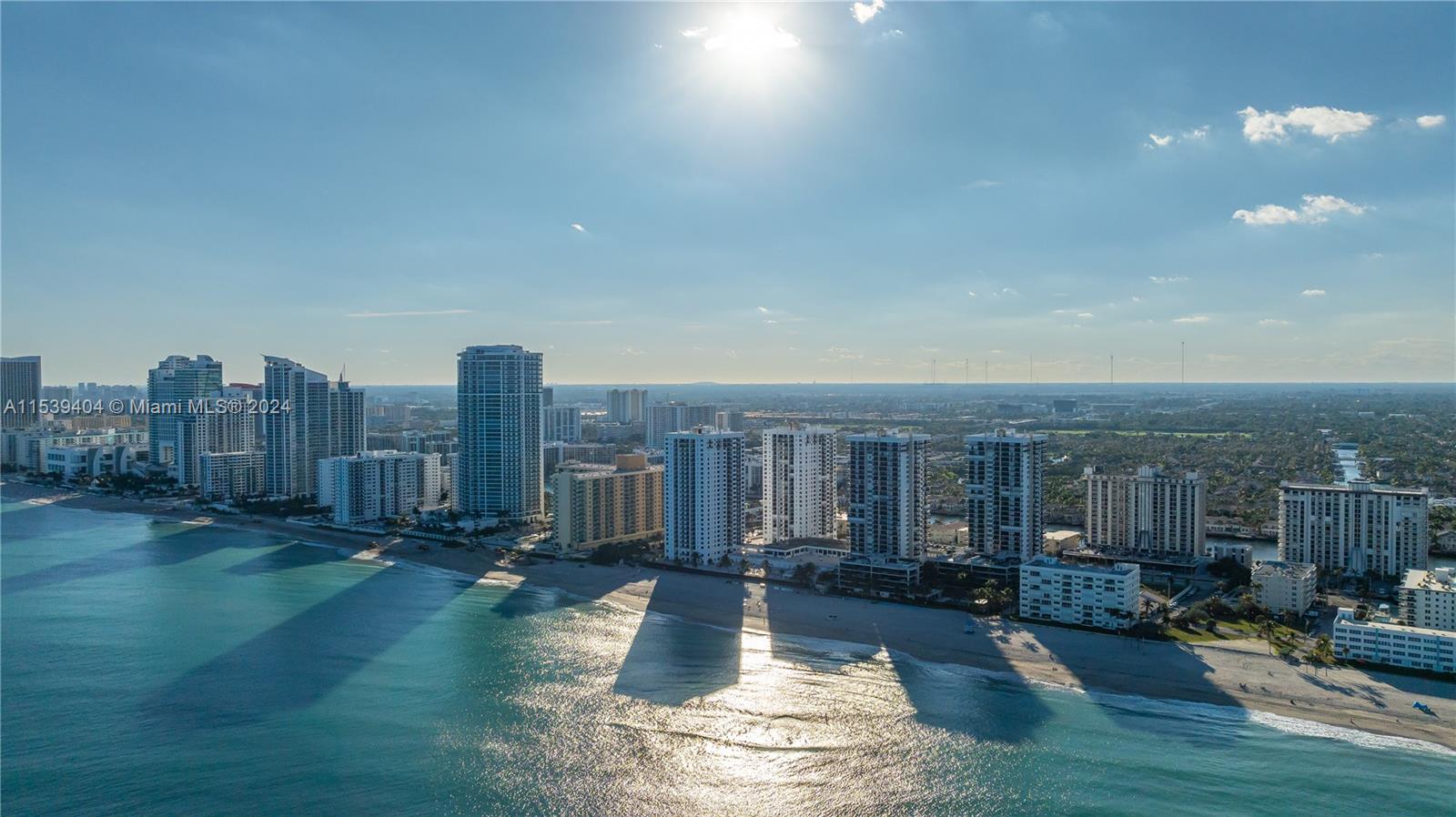 2101 S Ocean Dr 204, Hollywood, Florida 33019, 2 Bedrooms Bedrooms, ,2 BathroomsBathrooms,Residential,For Sale,2101 S Ocean Dr 204,A11539404