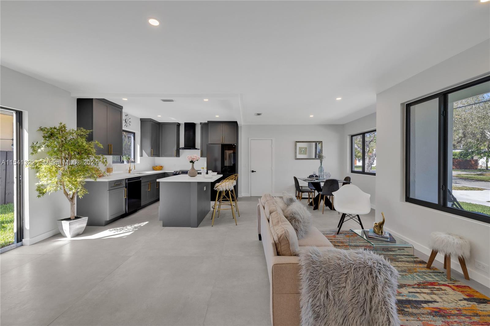 8950 NE 3rd Ave, El Portal, Florida 33138, 3 Bedrooms Bedrooms, ,2 BathroomsBathrooms,Residential,For Sale,8950 NE 3rd Ave,A11541322