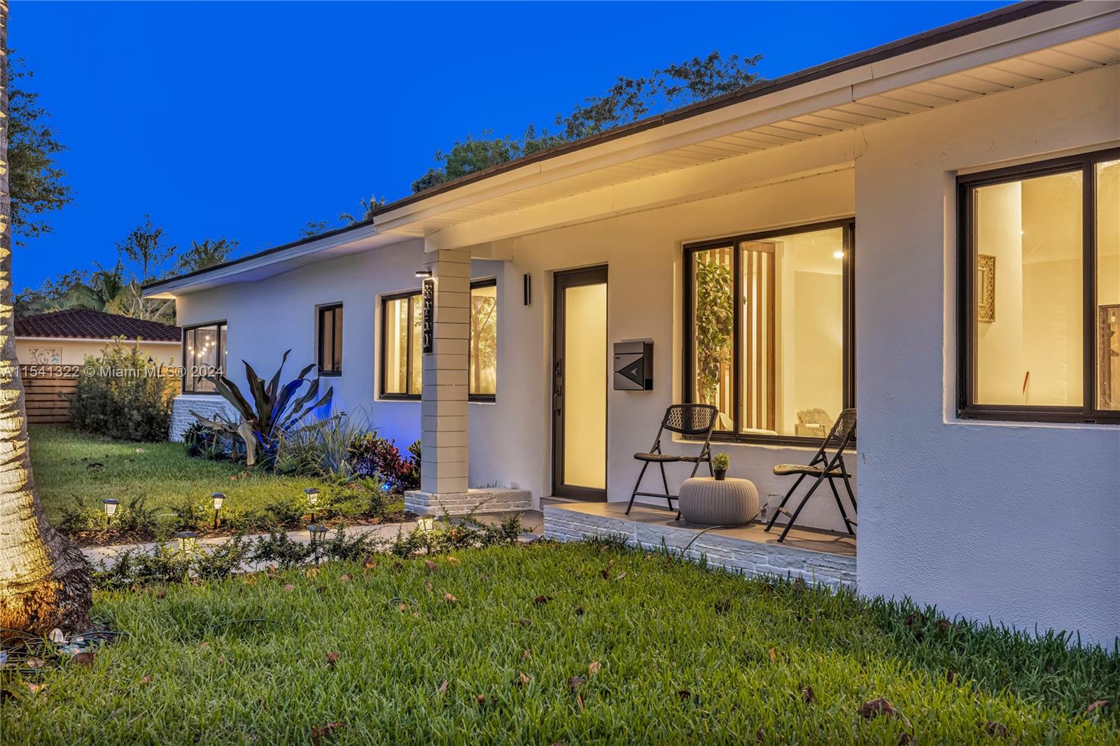 8950 NE 3rd Ave, El Portal, Florida 33138, 3 Bedrooms Bedrooms, ,2 BathroomsBathrooms,Residential,For Sale,8950 NE 3rd Ave,A11541322