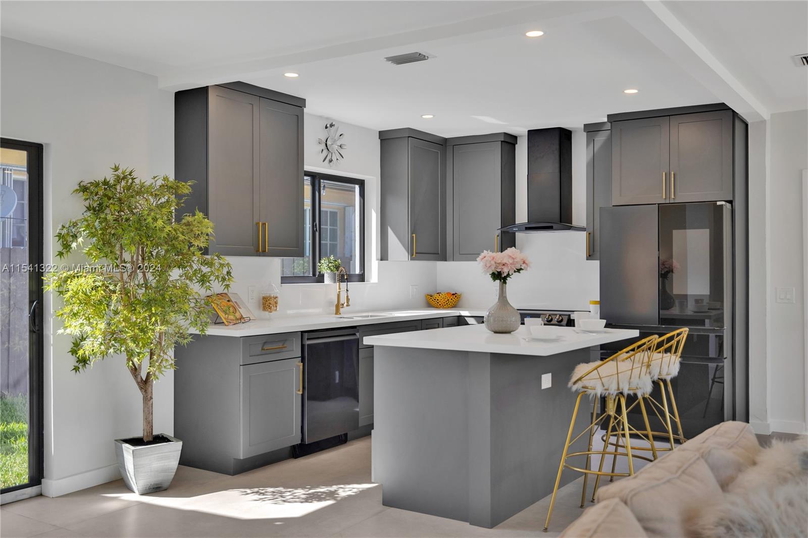 8950 NE 3rd Ave, El Portal, Florida 33138, 3 Bedrooms Bedrooms, ,2 BathroomsBathrooms,Residential,For Sale,8950 NE 3rd Ave,A11541322