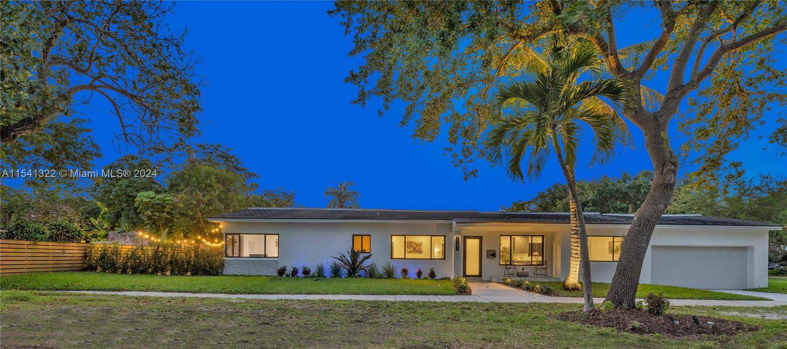 8950 NE 3rd Ave, El Portal, Florida 33138, 3 Bedrooms Bedrooms, ,2 BathroomsBathrooms,Residential,For Sale,8950 NE 3rd Ave,A11541322