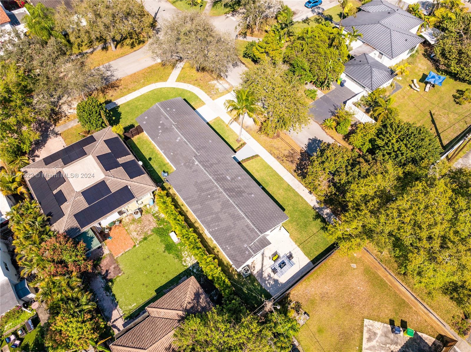 8950 NE 3rd Ave, El Portal, Florida 33138, 3 Bedrooms Bedrooms, ,2 BathroomsBathrooms,Residential,For Sale,8950 NE 3rd Ave,A11541322