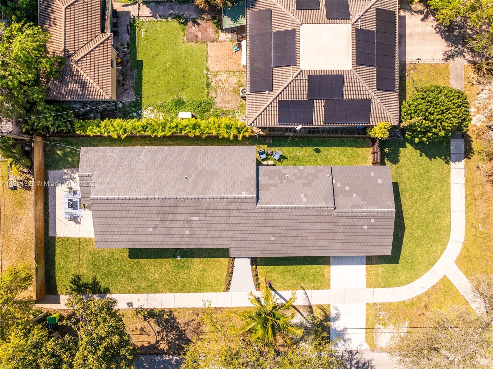 8950 NE 3rd Ave, El Portal, Florida 33138, 3 Bedrooms Bedrooms, ,2 BathroomsBathrooms,Residential,For Sale,8950 NE 3rd Ave,A11541322