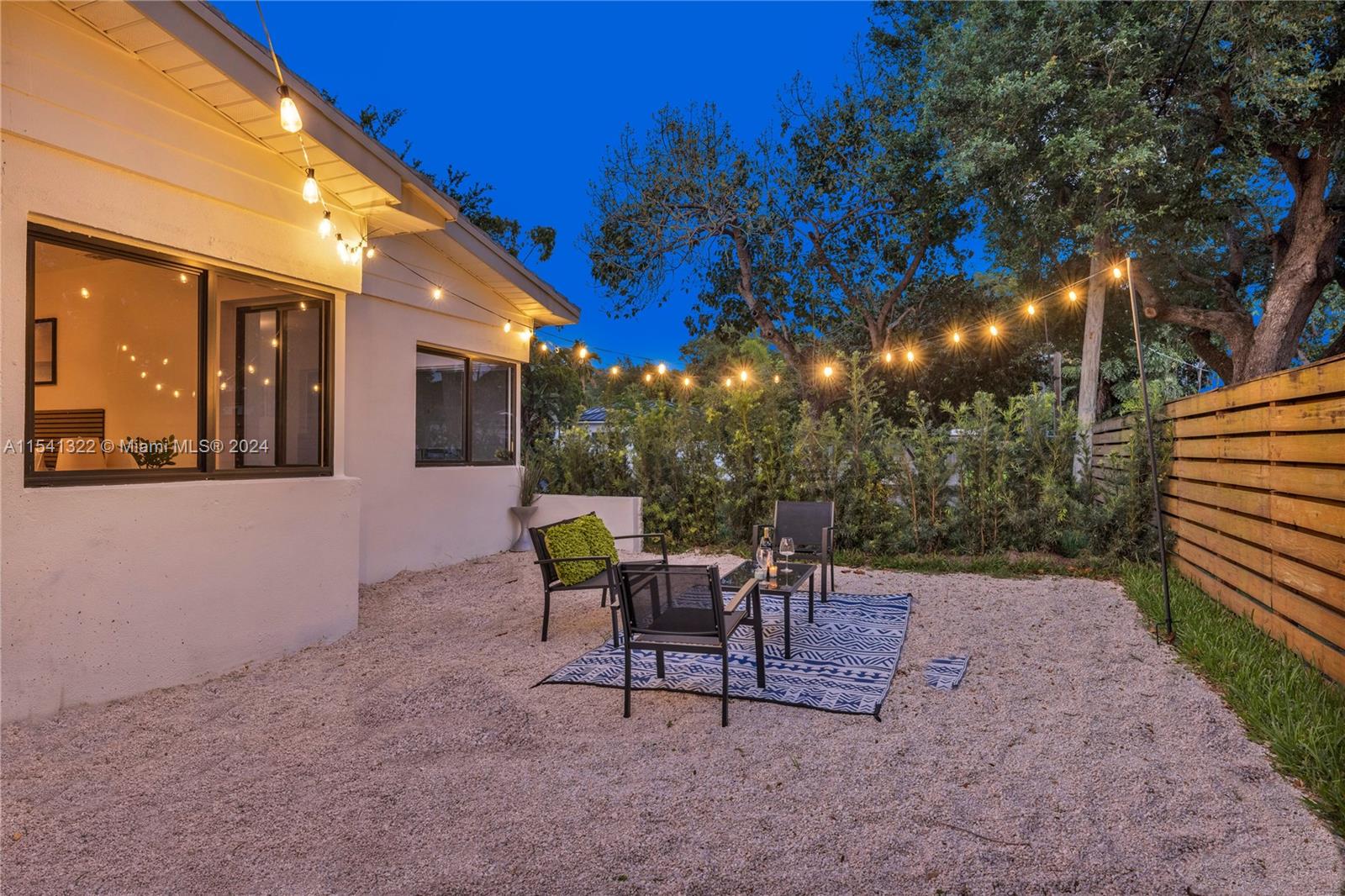 8950 NE 3rd Ave, El Portal, Florida 33138, 3 Bedrooms Bedrooms, ,2 BathroomsBathrooms,Residential,For Sale,8950 NE 3rd Ave,A11541322