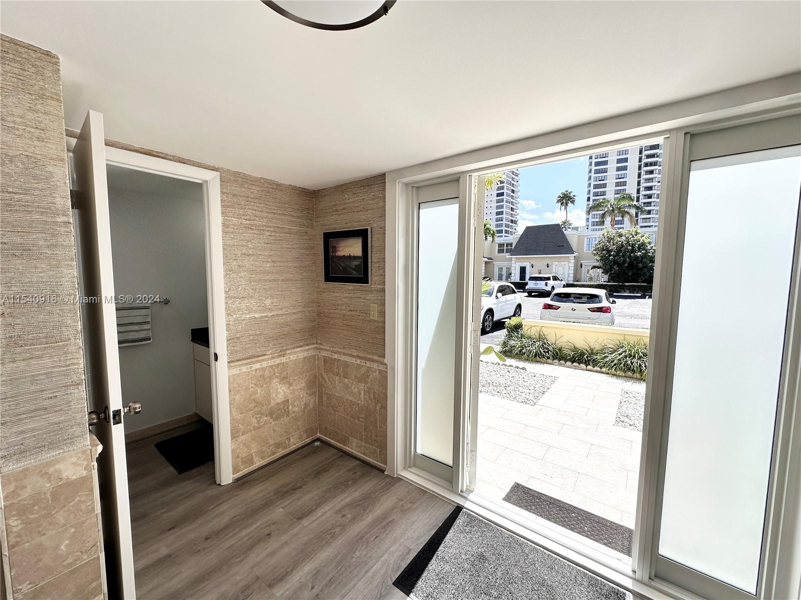 2217 NE 7th St 21, Hallandale Beach, Florida 33009, 3 Bedrooms Bedrooms, ,2 BathroomsBathrooms,Residential,For Sale,2217 NE 7th St 21,A11540916