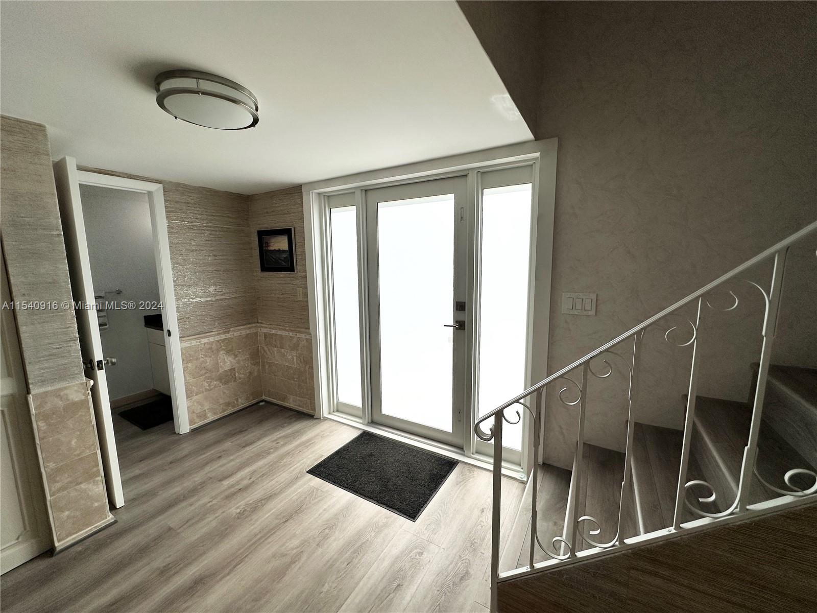 2217 NE 7th St 21, Hallandale Beach, Florida 33009, 3 Bedrooms Bedrooms, ,2 BathroomsBathrooms,Residential,For Sale,2217 NE 7th St 21,A11540916