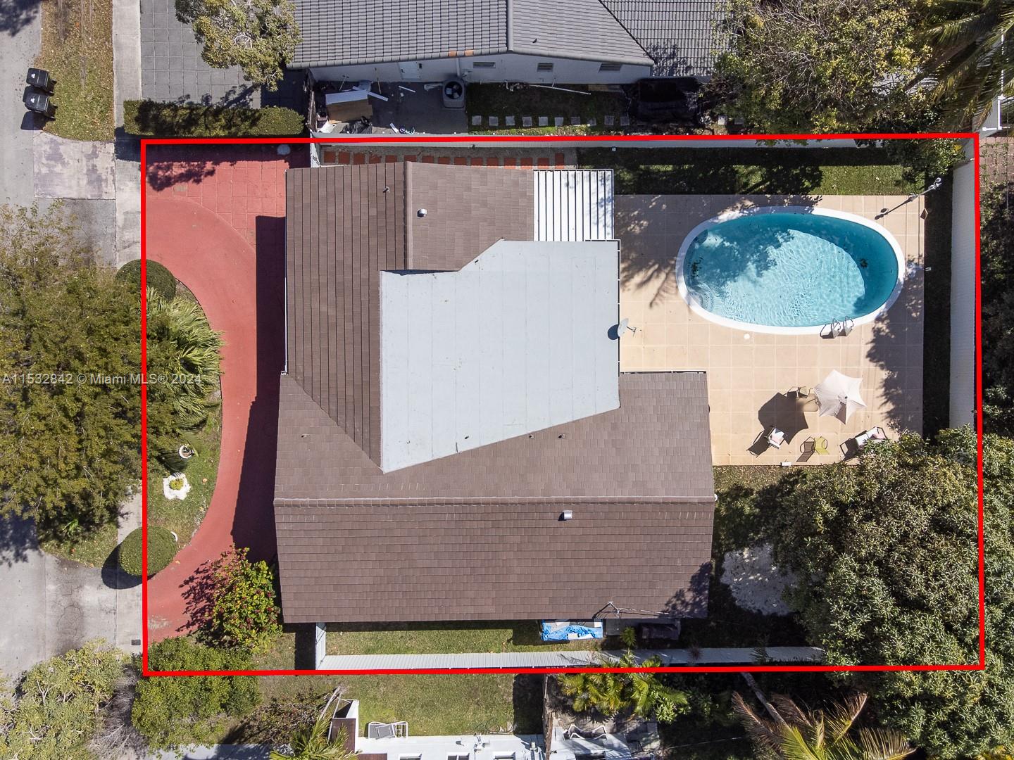 830 NE 182nd Ter, North Miami Beach, Florida 33162, 4 Bedrooms Bedrooms, ,3 BathroomsBathrooms,Residential,For Sale,830 NE 182nd Ter,A11532842