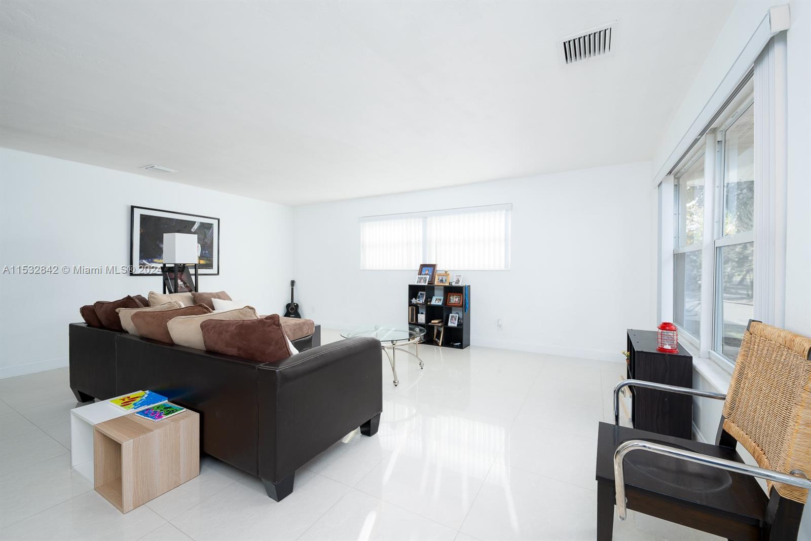 830 NE 182nd Ter, North Miami Beach, Florida 33162, 4 Bedrooms Bedrooms, ,3 BathroomsBathrooms,Residential,For Sale,830 NE 182nd Ter,A11532842