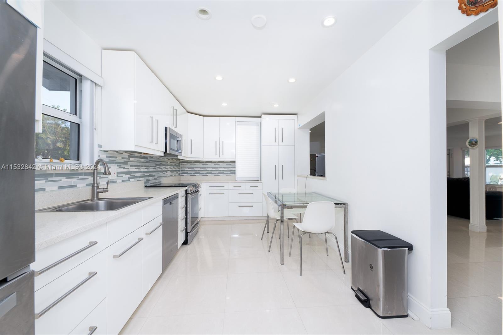 830 NE 182nd Ter, North Miami Beach, Florida 33162, 4 Bedrooms Bedrooms, ,3 BathroomsBathrooms,Residential,For Sale,830 NE 182nd Ter,A11532842