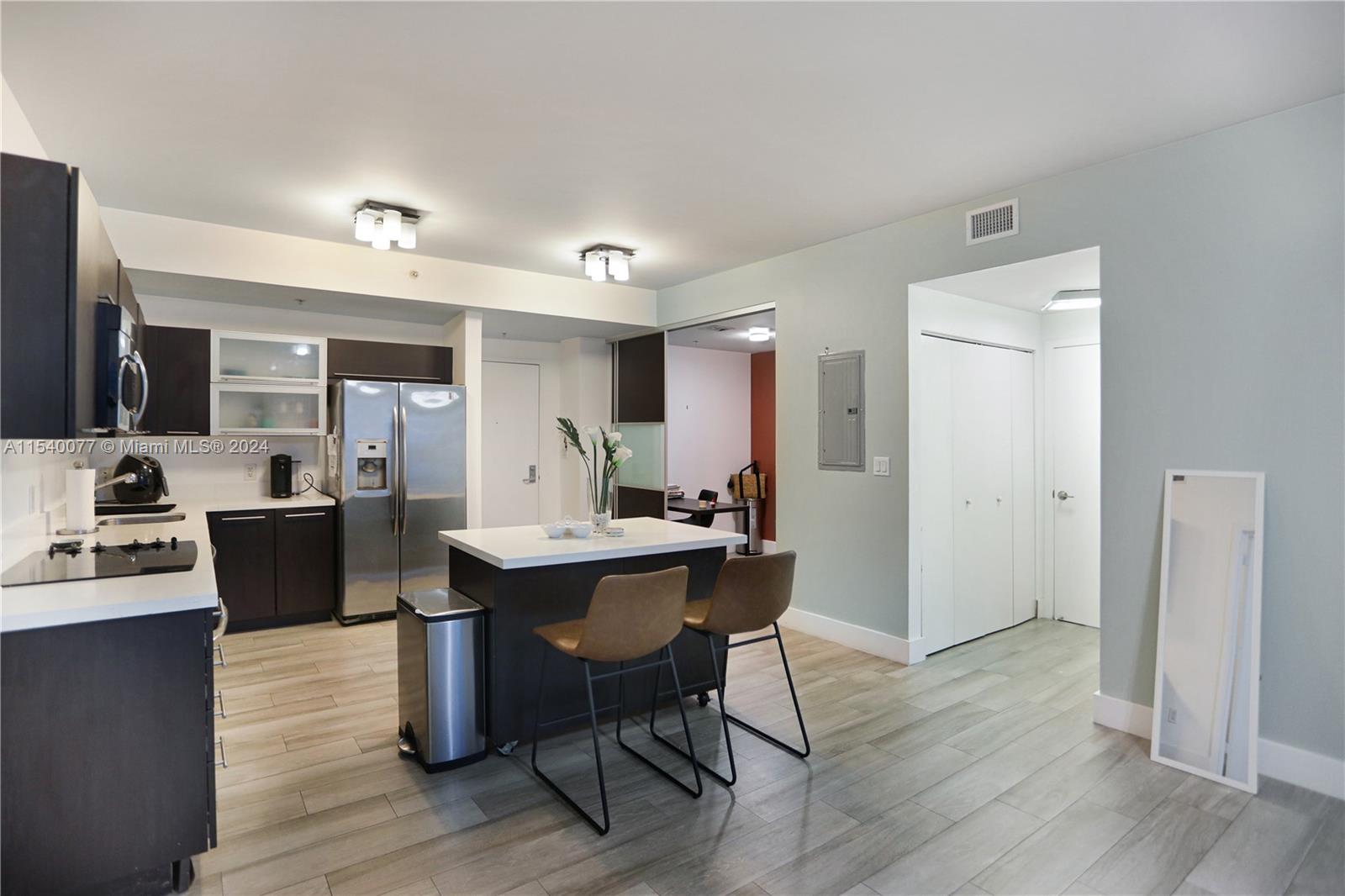 Miami, Florida 33130, 2 Bedrooms Bedrooms, ,2 BathroomsBathrooms,Residential,For Sale,A11540077