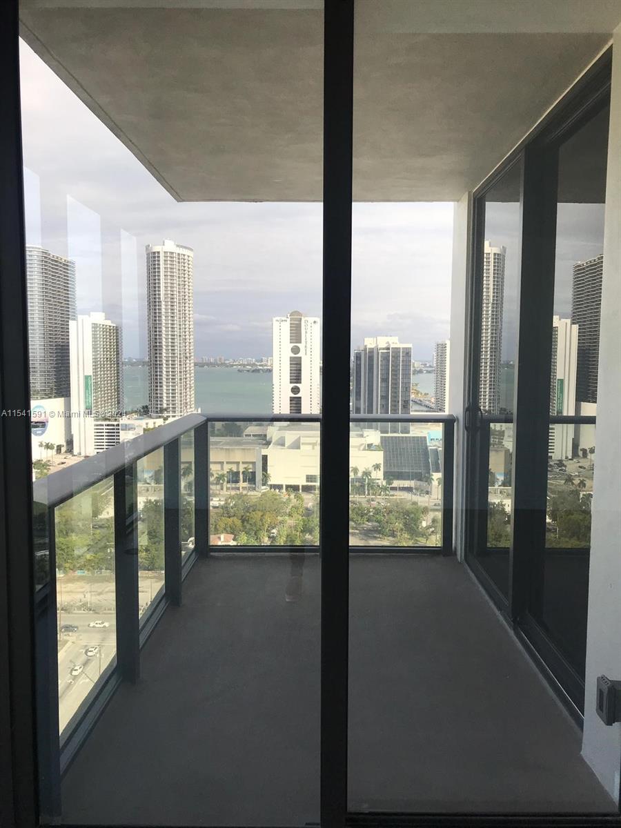 1600 NE 1st Ave 2420, Miami, Florida 33132, 2 Bedrooms Bedrooms, ,2 BathroomsBathrooms,Residential,For Sale,1600 NE 1st Ave 2420,A11541591