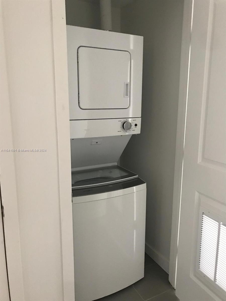 1600 NE 1st Ave 2420, Miami, Florida 33132, 2 Bedrooms Bedrooms, ,2 BathroomsBathrooms,Residential,For Sale,1600 NE 1st Ave 2420,A11541591