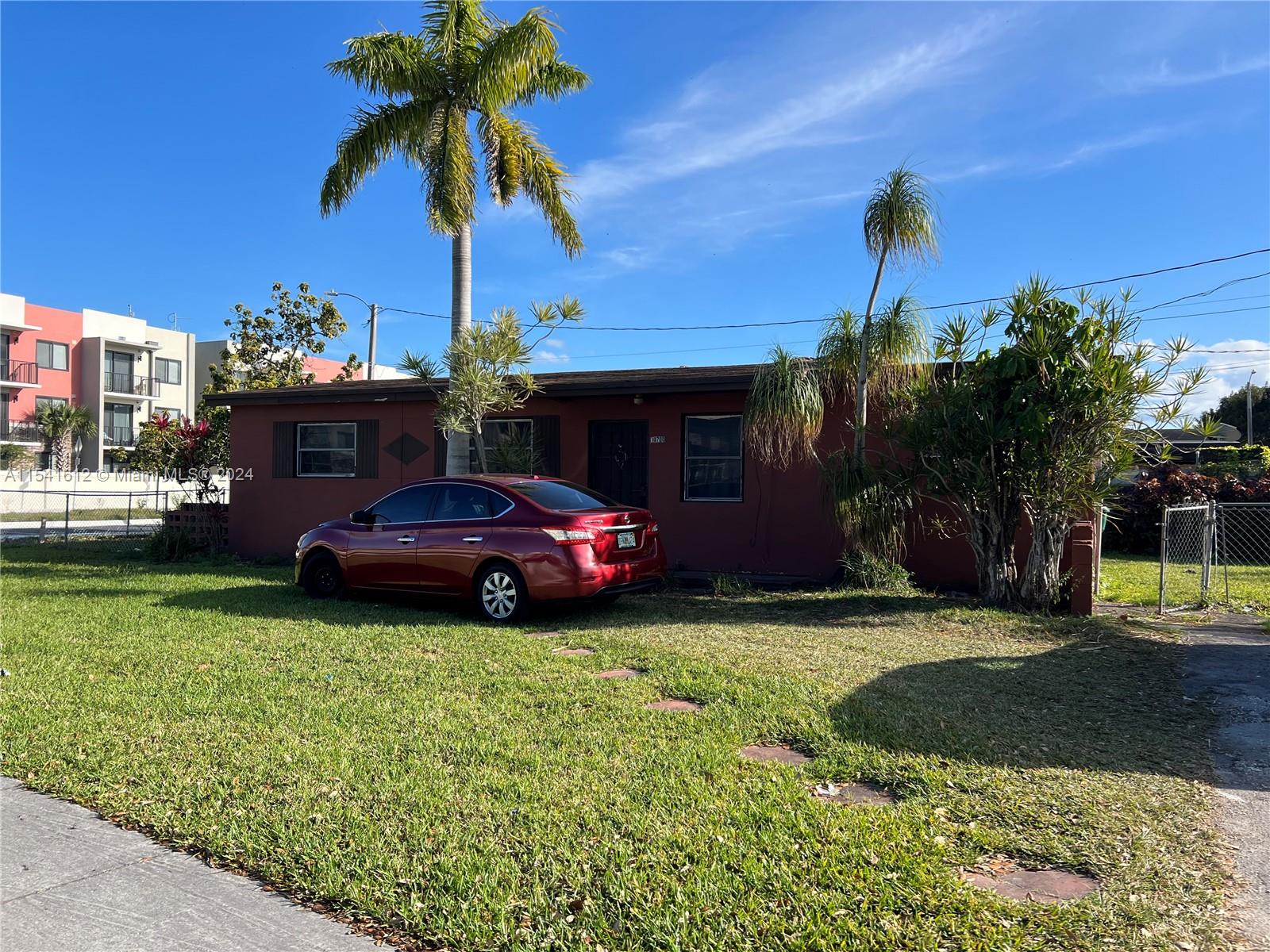 10700 W Old Cutler Rd  For Sale A11541612, FL