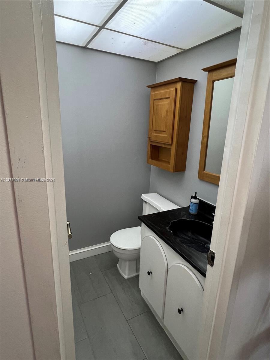 17620 Atlantic Blvd, Sunny Isles Beach, FL, 33160 United States, 1 Bedroom Bedrooms, ,1 BathroomBathrooms,Residential,For Sale,Atlantic Blvd,A11541623