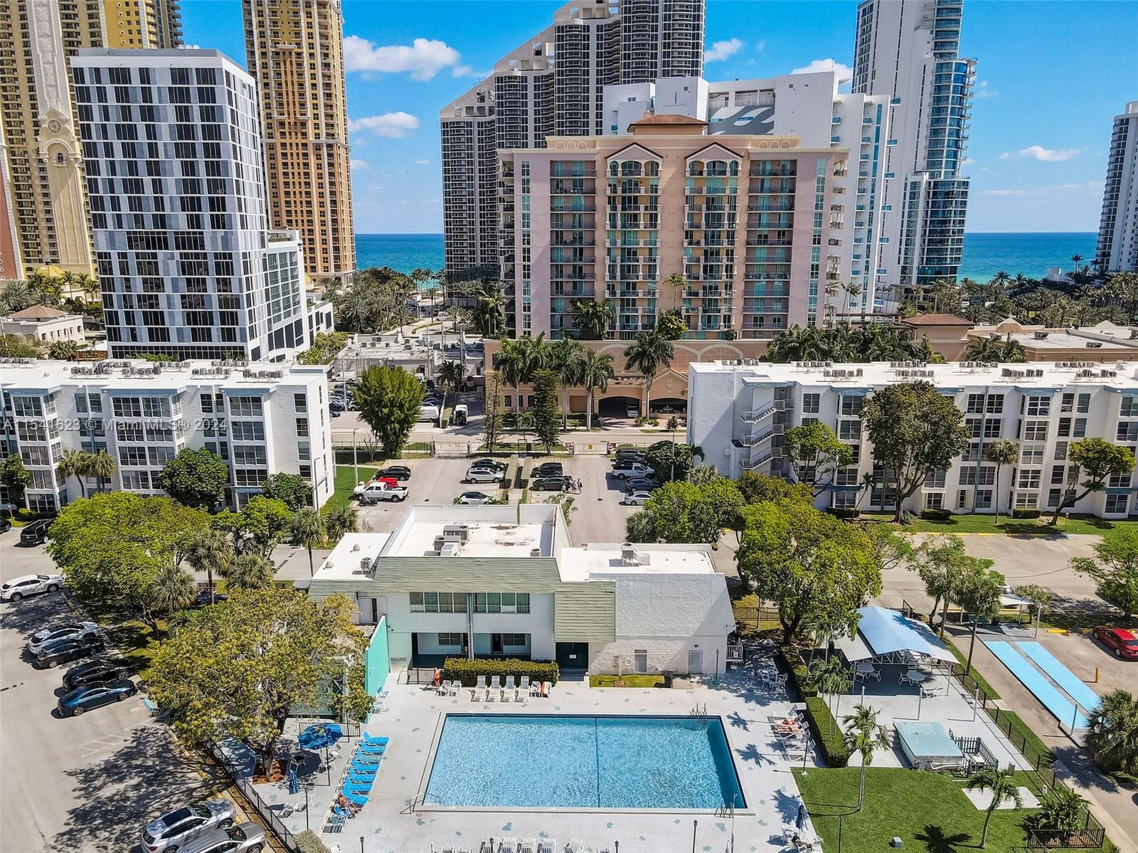 17620 Atlantic Blvd, Sunny Isles Beach, FL, 33160 United States, 1 Bedroom Bedrooms, ,1 BathroomBathrooms,Residential,For Sale,Atlantic Blvd,A11541623