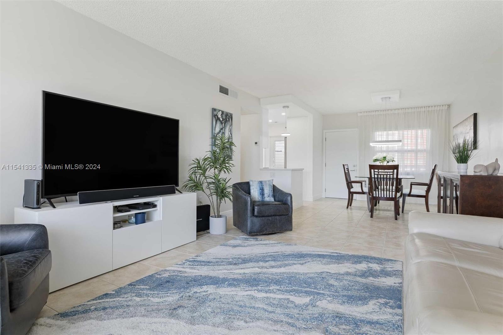3209 S Ocean Dr 4M, Hallandale Beach, Florida 33009, 1 Bedroom Bedrooms, ,1 BathroomBathrooms,Residential,For Sale,3209 S Ocean Dr 4M,A11541335