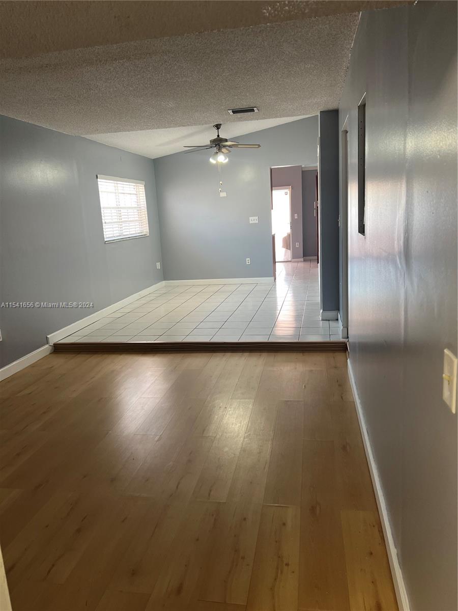 19851 NW 82nd Ct, Hialeah, Florida 33015, 3 Bedrooms Bedrooms, ,2 BathroomsBathrooms,Residentiallease,For Rent,19851 NW 82nd Ct,A11541656