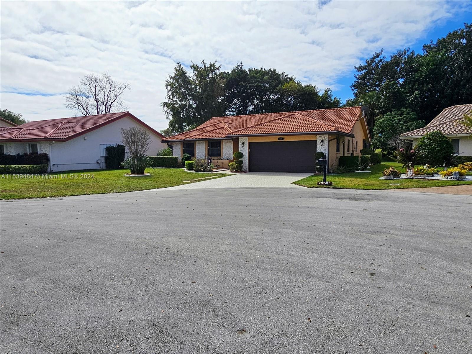 8720 NW 82nd St, Tamarac, Florida 33321, 3 Bedrooms Bedrooms, ,2 BathroomsBathrooms,Residential,For Sale,8720 NW 82nd St,A11539484