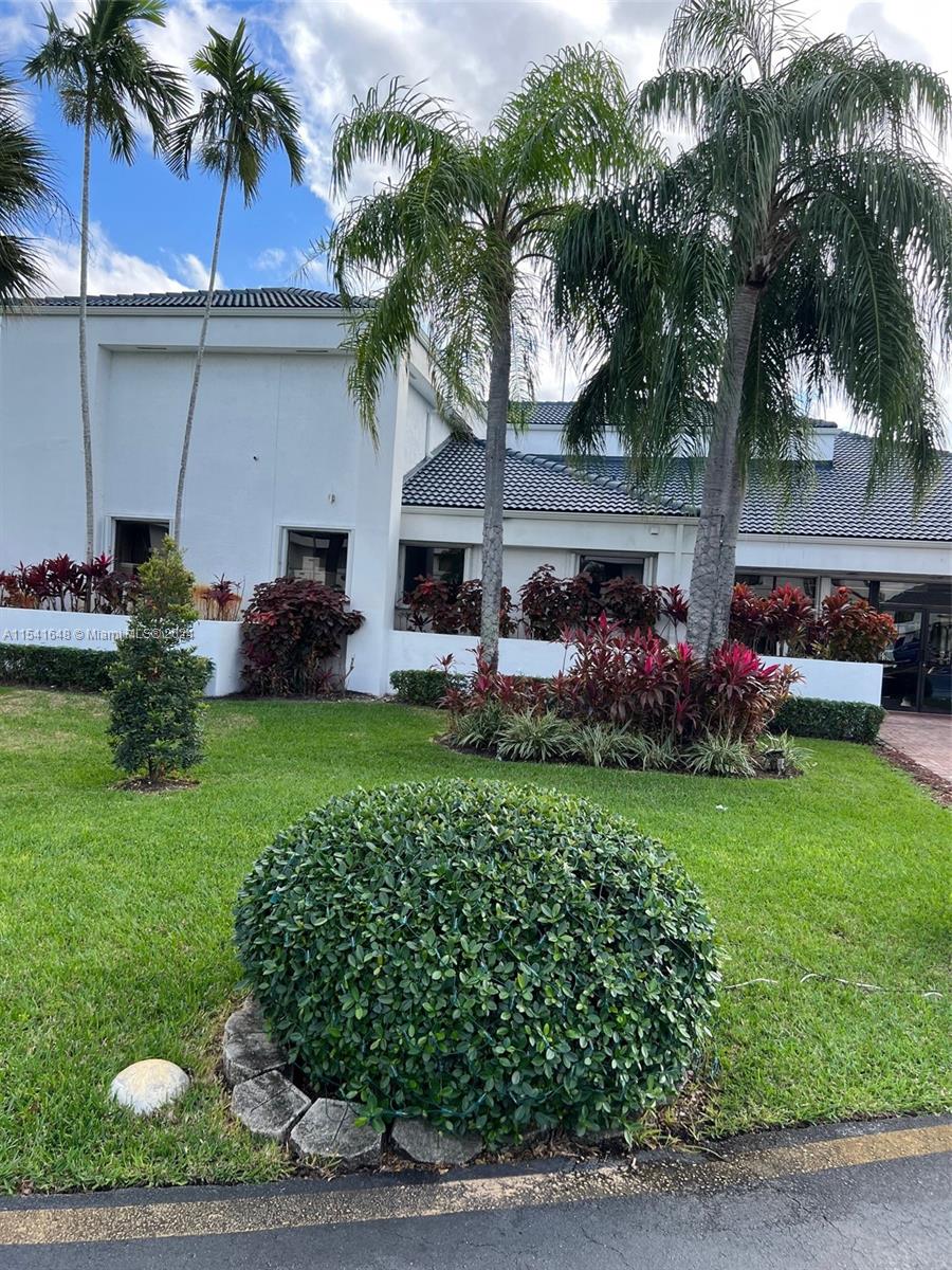 202 NE 211th Terrace, Miami, Florida 33179, 4 Bedrooms Bedrooms, ,2 BathroomsBathrooms,Residentiallease,For Rent,202 NE 211th Terrace,A11541648
