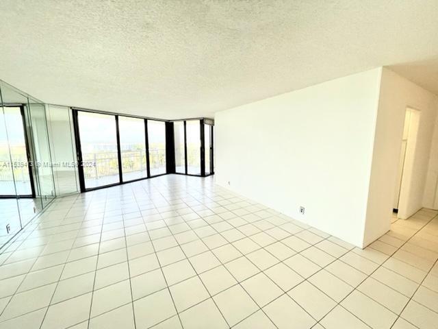 1000 Quayside Ter 1505, Miami, Florida 33138, 2 Bedrooms Bedrooms, ,2 BathroomsBathrooms,Residential,For Sale,1000 Quayside Ter 1505,A11539413