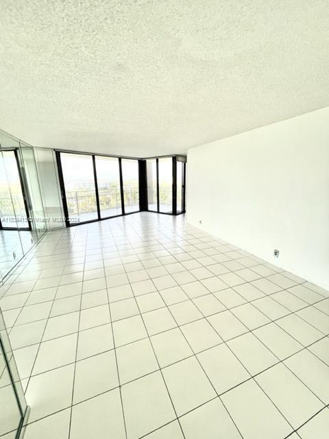 1000 Quayside Ter 1505, Miami, Florida 33138, 2 Bedrooms Bedrooms, ,2 BathroomsBathrooms,Residential,For Sale,1000 Quayside Ter 1505,A11539413