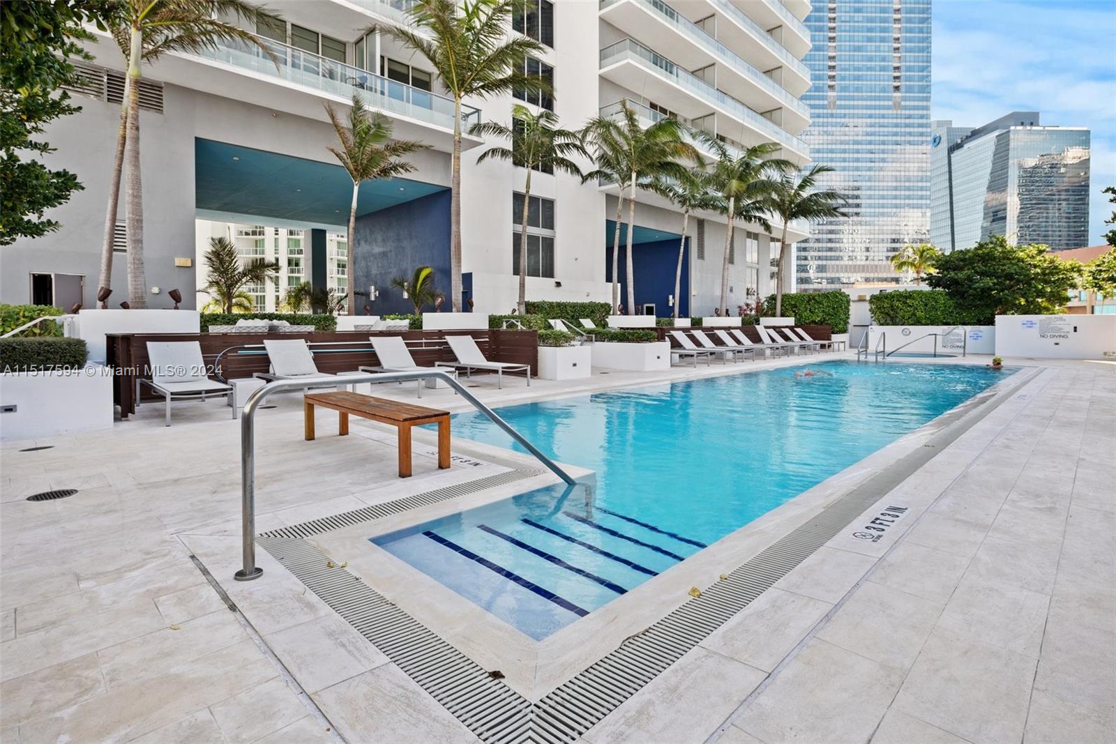 1300 Brickell Bay Dr 3607, Miami, Florida 33131, 2 Bedrooms Bedrooms, ,2 BathroomsBathrooms,Residentiallease,For Rent,1300 Brickell Bay Dr 3607,A11517594