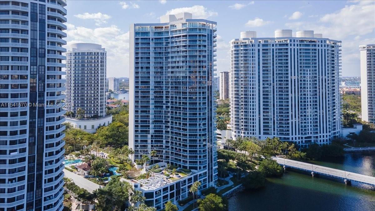4000 Island Blvd, Aventura, FL, 33160 United States, 2 Bedrooms Bedrooms, ,2 BathroomsBathrooms,Residential,For Sale,Island Blvd,A11541570