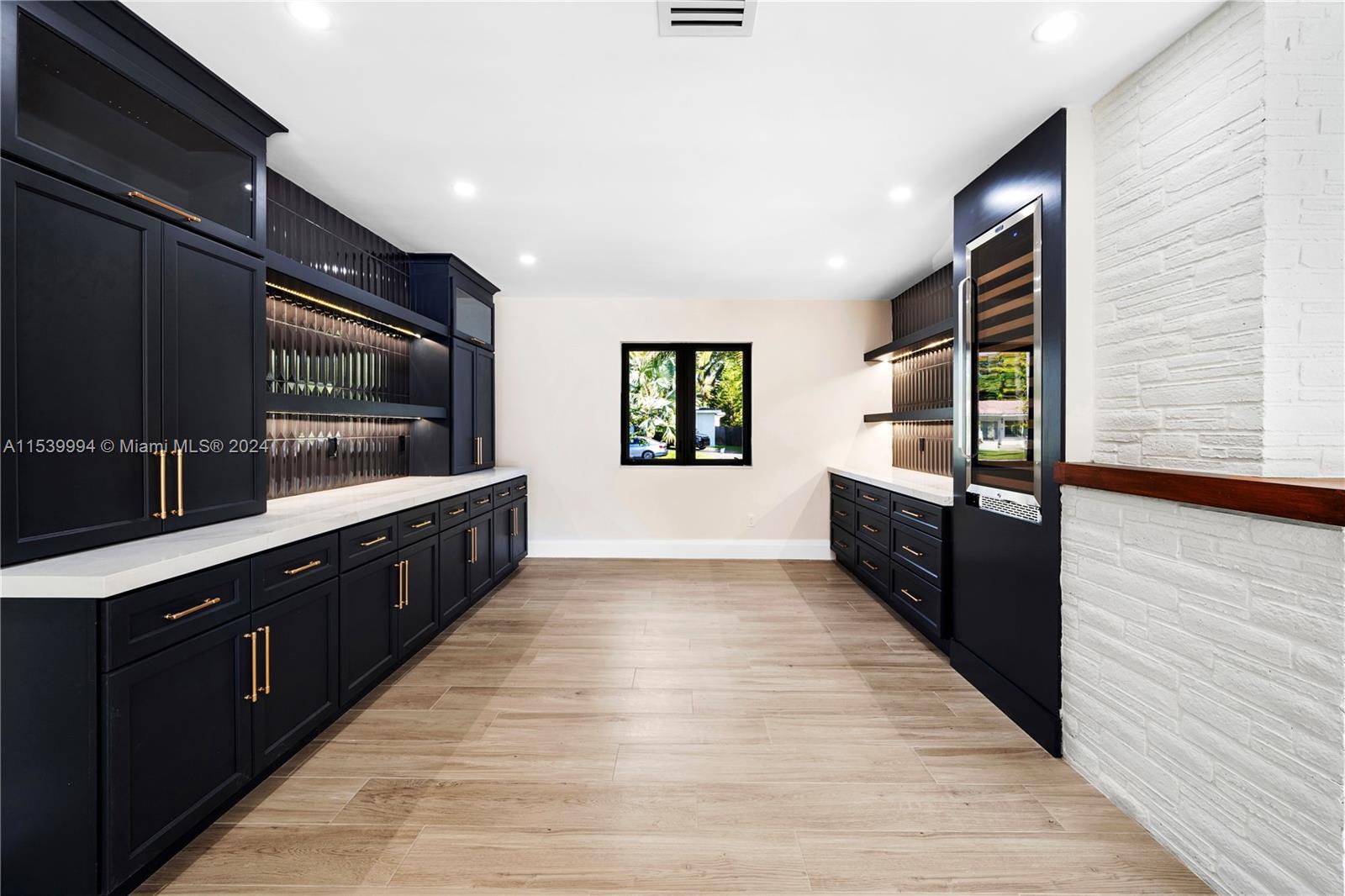 1314 Adams St, Hollywood, Florida 33019, 4 Bedrooms Bedrooms, ,3 BathroomsBathrooms,Residential,For Sale,1314 Adams St,A11539994