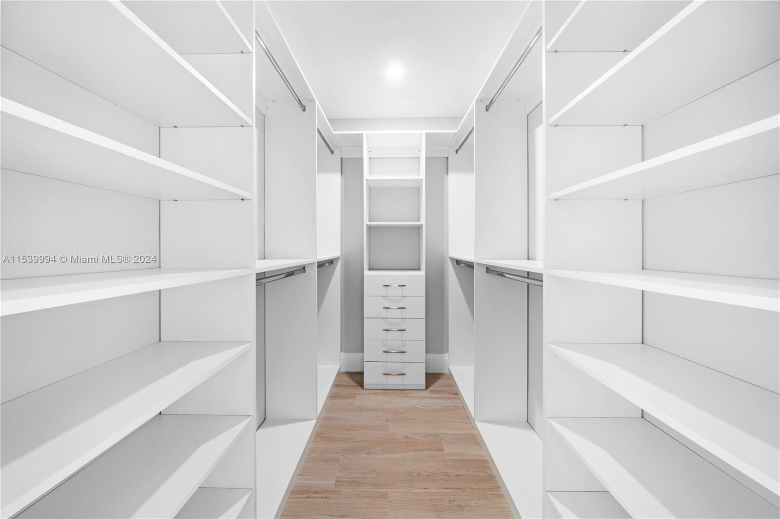 1314 Adams St, Hollywood, Florida 33019, 4 Bedrooms Bedrooms, ,3 BathroomsBathrooms,Residential,For Sale,1314 Adams St,A11539994