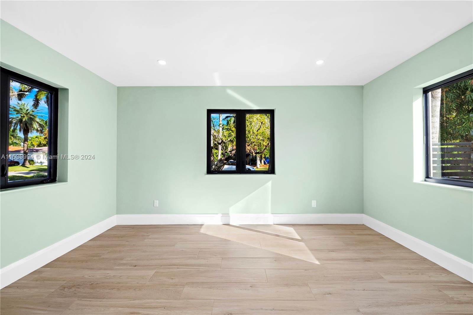 1314 Adams St, Hollywood, Florida 33019, 4 Bedrooms Bedrooms, ,3 BathroomsBathrooms,Residential,For Sale,1314 Adams St,A11539994