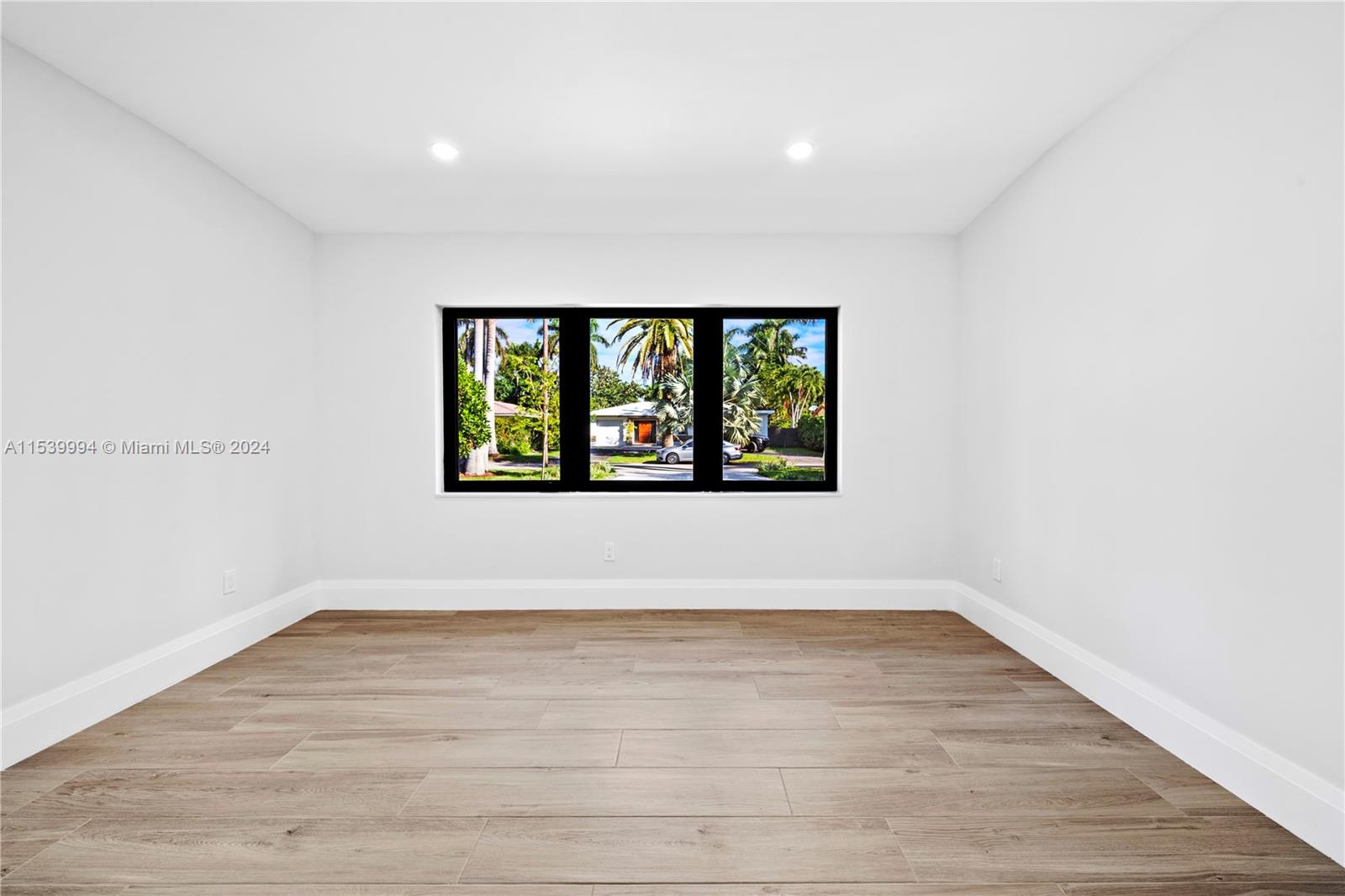 1314 Adams St, Hollywood, Florida 33019, 4 Bedrooms Bedrooms, ,3 BathroomsBathrooms,Residential,For Sale,1314 Adams St,A11539994