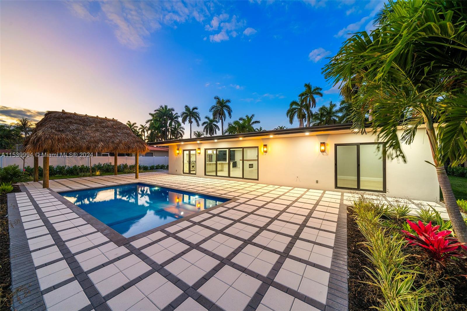 1314 Adams St, Hollywood, Florida 33019, 4 Bedrooms Bedrooms, ,3 BathroomsBathrooms,Residential,For Sale,1314 Adams St,A11539994