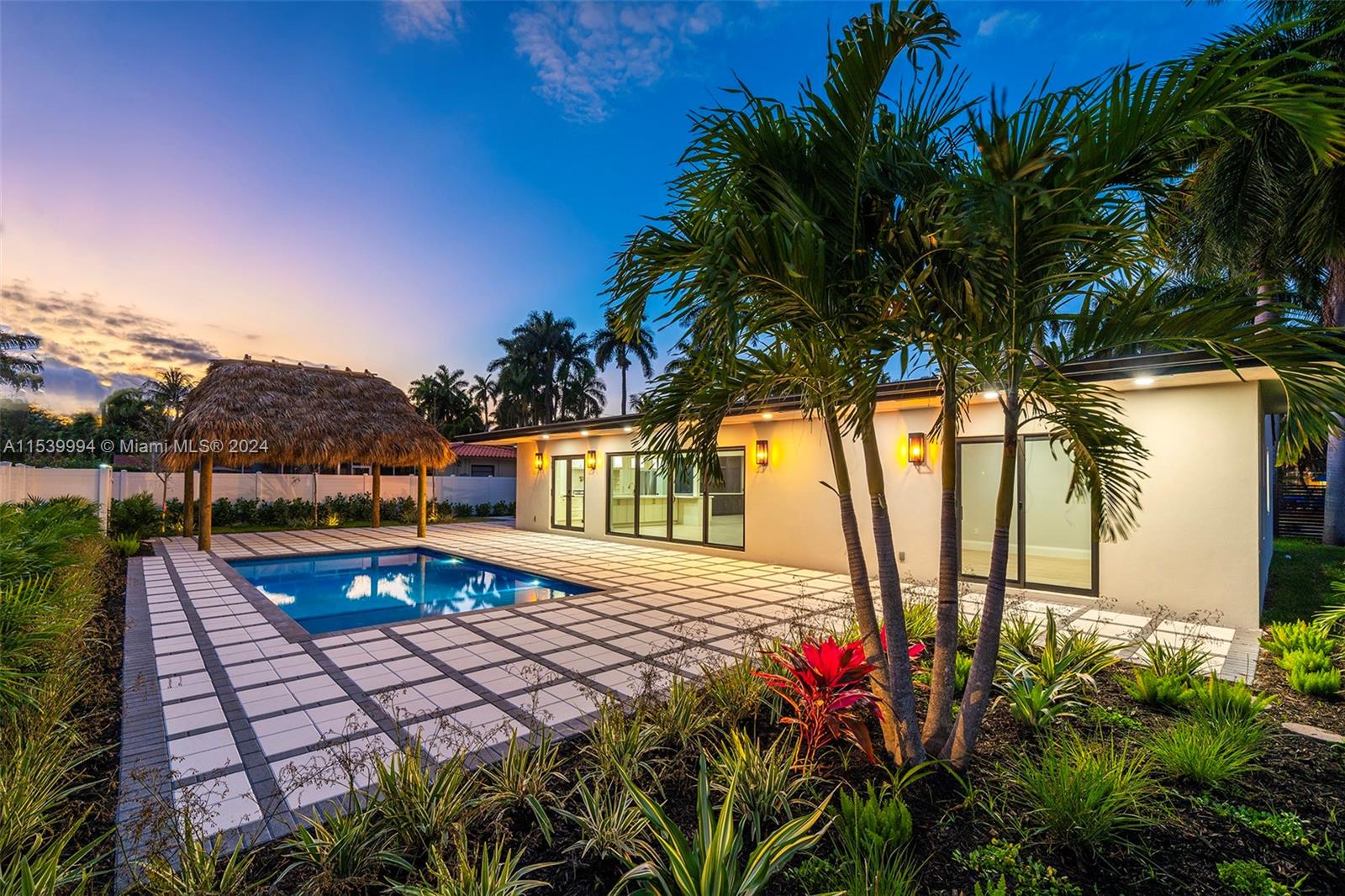 1314 Adams St, Hollywood, Florida 33019, 4 Bedrooms Bedrooms, ,3 BathroomsBathrooms,Residential,For Sale,1314 Adams St,A11539994