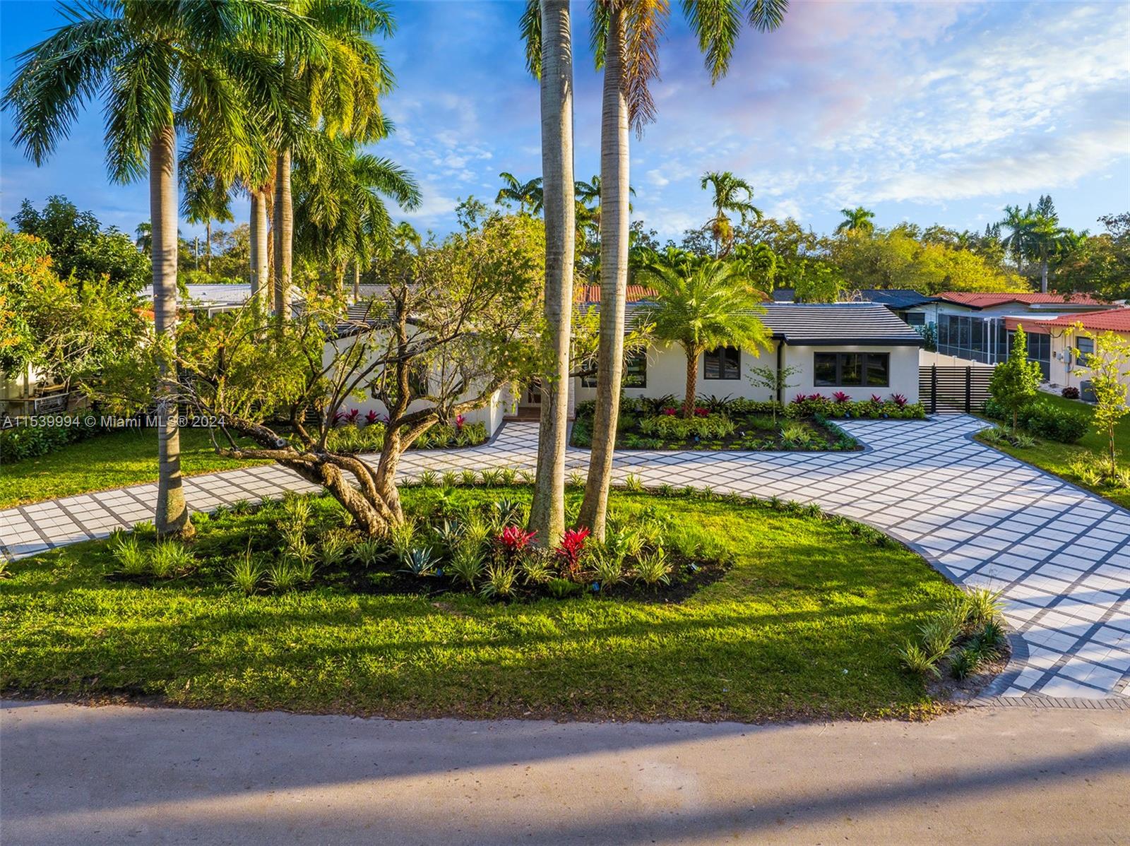 1314 Adams St, Hollywood, Florida 33019, 4 Bedrooms Bedrooms, ,3 BathroomsBathrooms,Residential,For Sale,1314 Adams St,A11539994