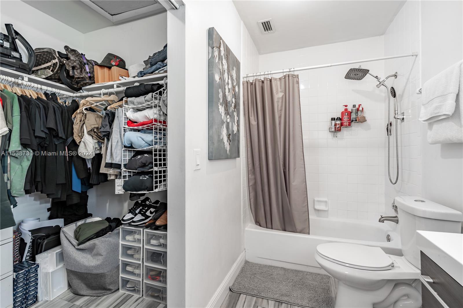 6388 E Pinehurst Cir E C30, Tamarac, Florida 33321, 2 Bedrooms Bedrooms, ,2 BathroomsBathrooms,Residential,For Sale,6388 E Pinehurst Cir E C30,A11538731