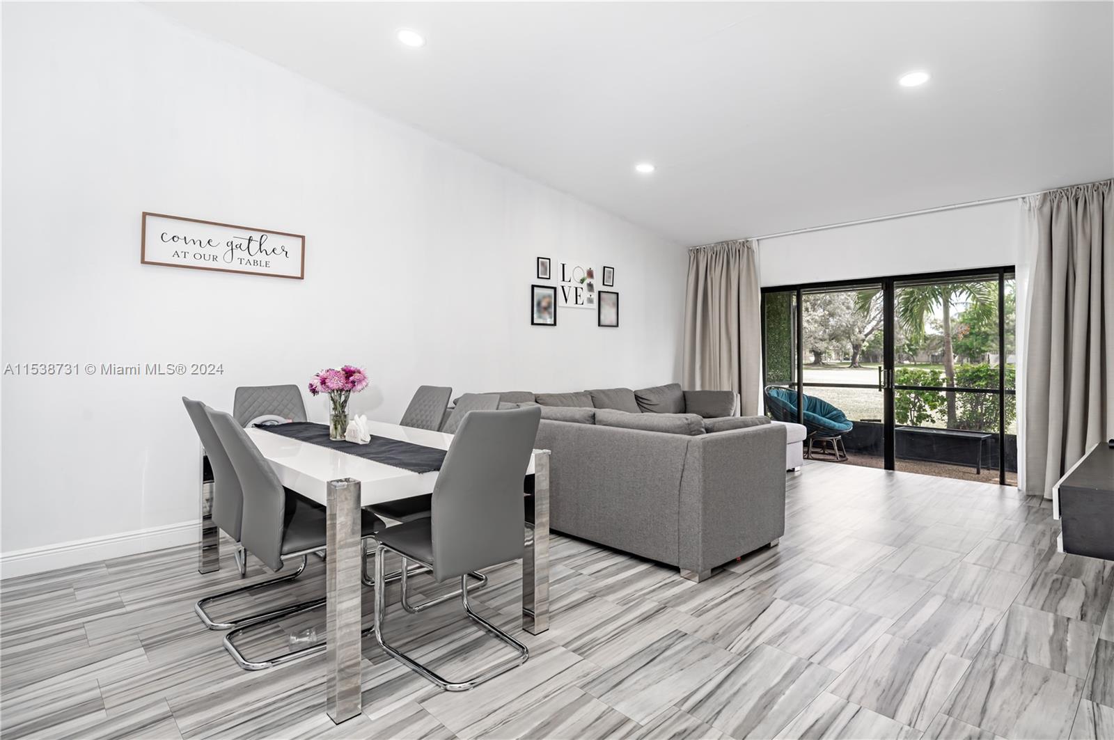 6388 E Pinehurst Cir E C30, Tamarac, Florida 33321, 2 Bedrooms Bedrooms, ,2 BathroomsBathrooms,Residential,For Sale,6388 E Pinehurst Cir E C30,A11538731