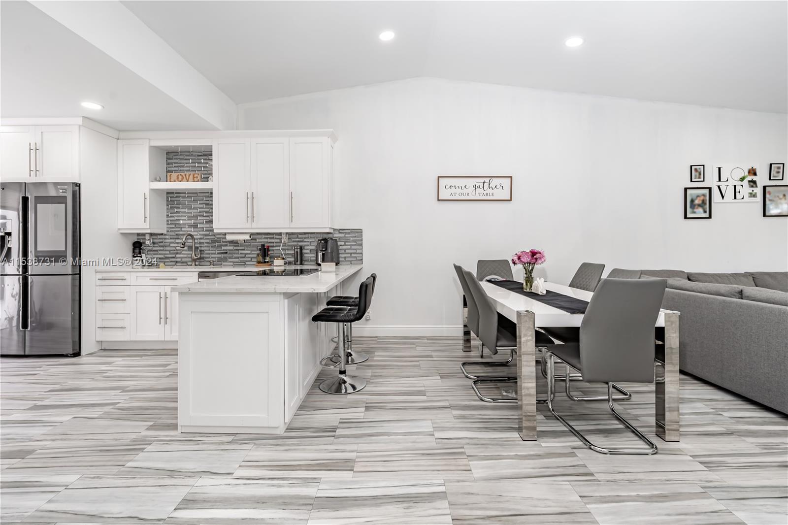 6388 E Pinehurst Cir E C30, Tamarac, Florida 33321, 2 Bedrooms Bedrooms, ,2 BathroomsBathrooms,Residential,For Sale,6388 E Pinehurst Cir E C30,A11538731