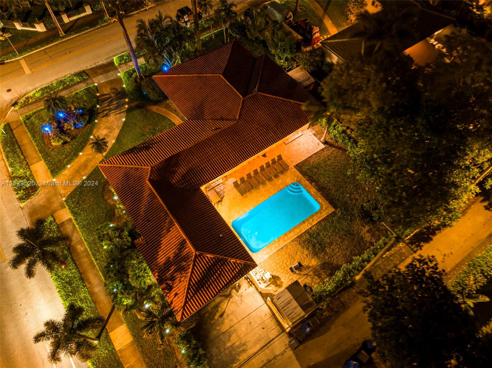 1254 Polk St, Hollywood, Florida 33019, 5 Bedrooms Bedrooms, ,3 BathroomsBathrooms,Residential,For Sale,1254 Polk St,A11529520