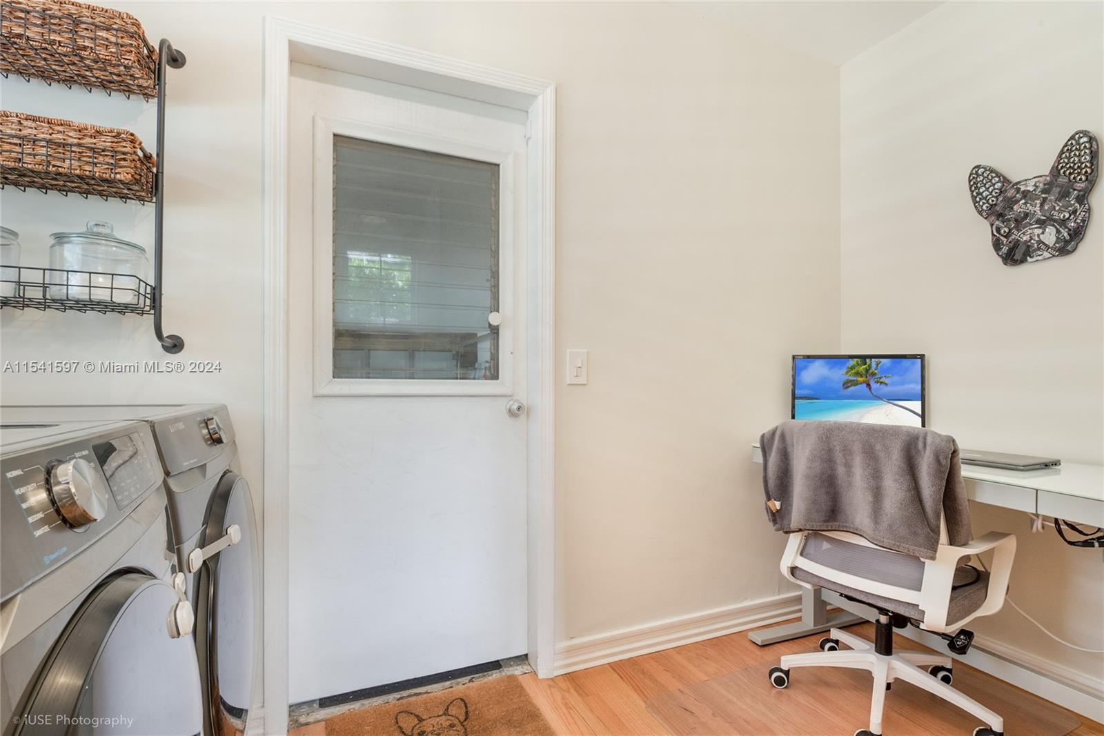 Office/Laundry