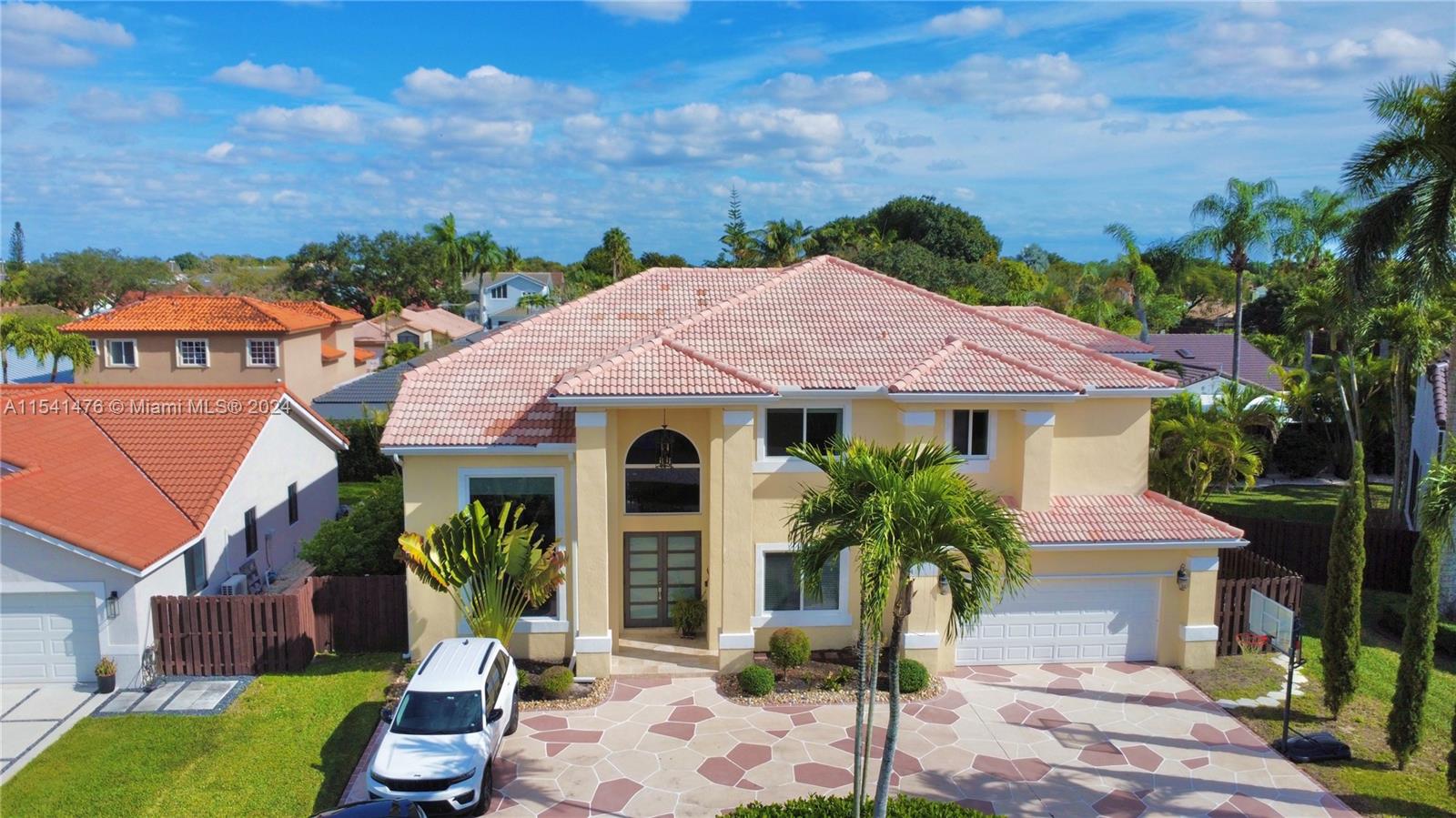 4291 SW 154th Pl, Miami, Florida 33185, 5 Bedrooms Bedrooms, ,4 BathroomsBathrooms,Residential,For Sale,4291 SW 154th Pl,A11541476