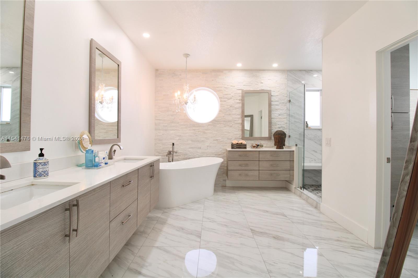 4291 SW 154th Pl, Miami, Florida 33185, 5 Bedrooms Bedrooms, ,4 BathroomsBathrooms,Residential,For Sale,4291 SW 154th Pl,A11541476