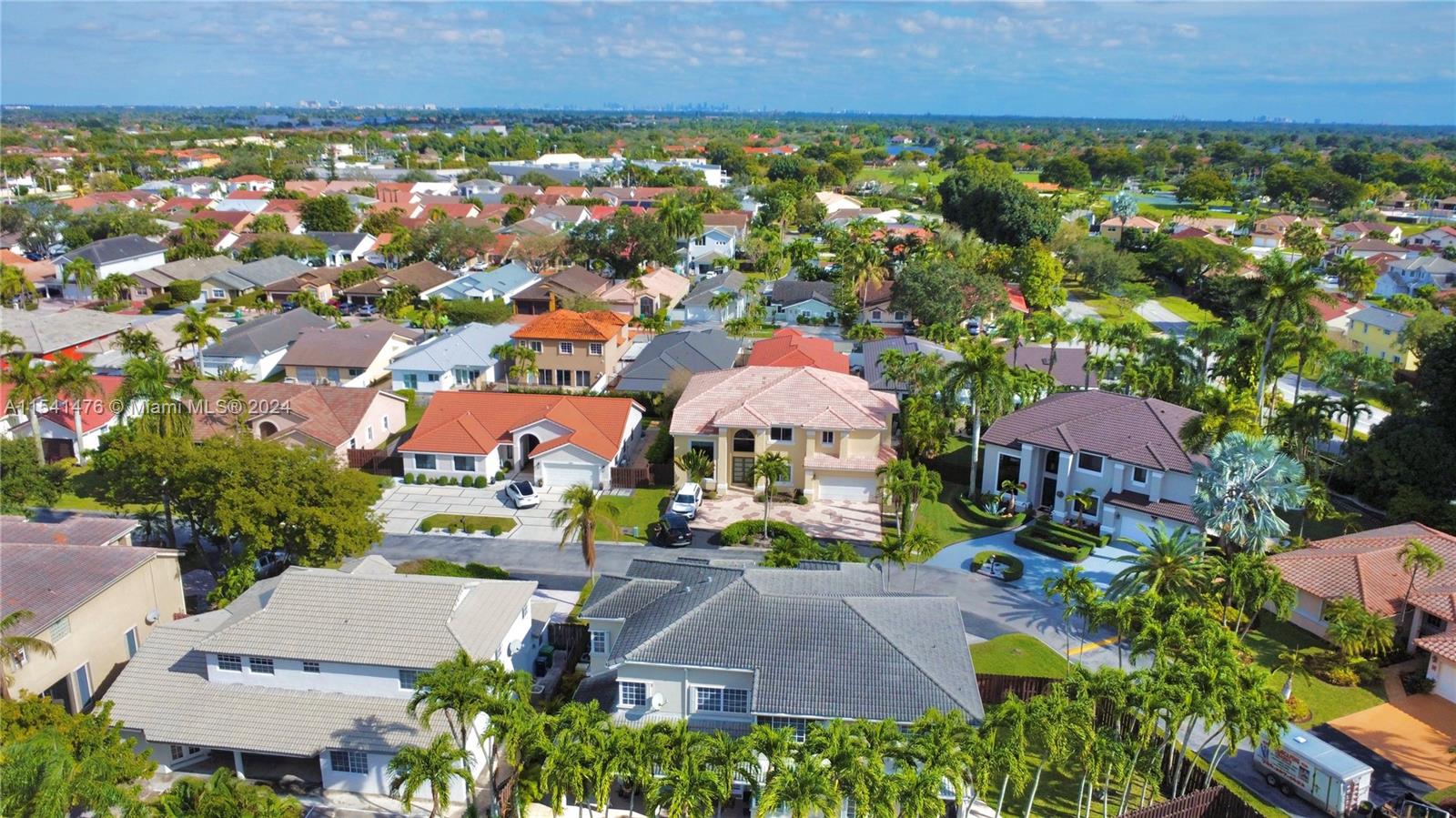 4291 SW 154th Pl, Miami, Florida 33185, 5 Bedrooms Bedrooms, ,4 BathroomsBathrooms,Residential,For Sale,4291 SW 154th Pl,A11541476