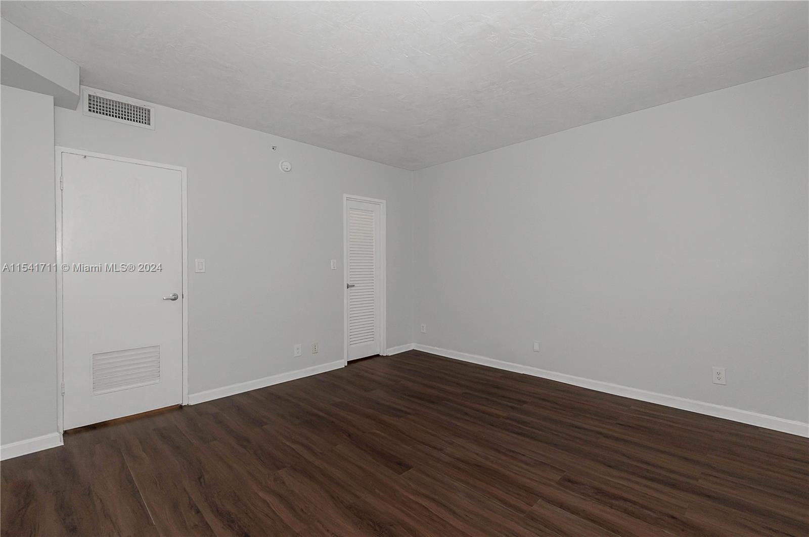 3001 S Ocean Dr 1001, Hollywood, Florida 33019, 1 Bedroom Bedrooms, ,1 BathroomBathrooms,Residentiallease,For Rent,3001 S Ocean Dr 1001,A11541711