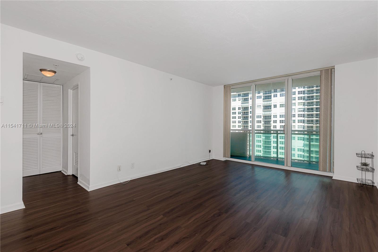 3001 S Ocean Dr 1001, Hollywood, Florida 33019, 1 Bedroom Bedrooms, ,1 BathroomBathrooms,Residentiallease,For Rent,3001 S Ocean Dr 1001,A11541711