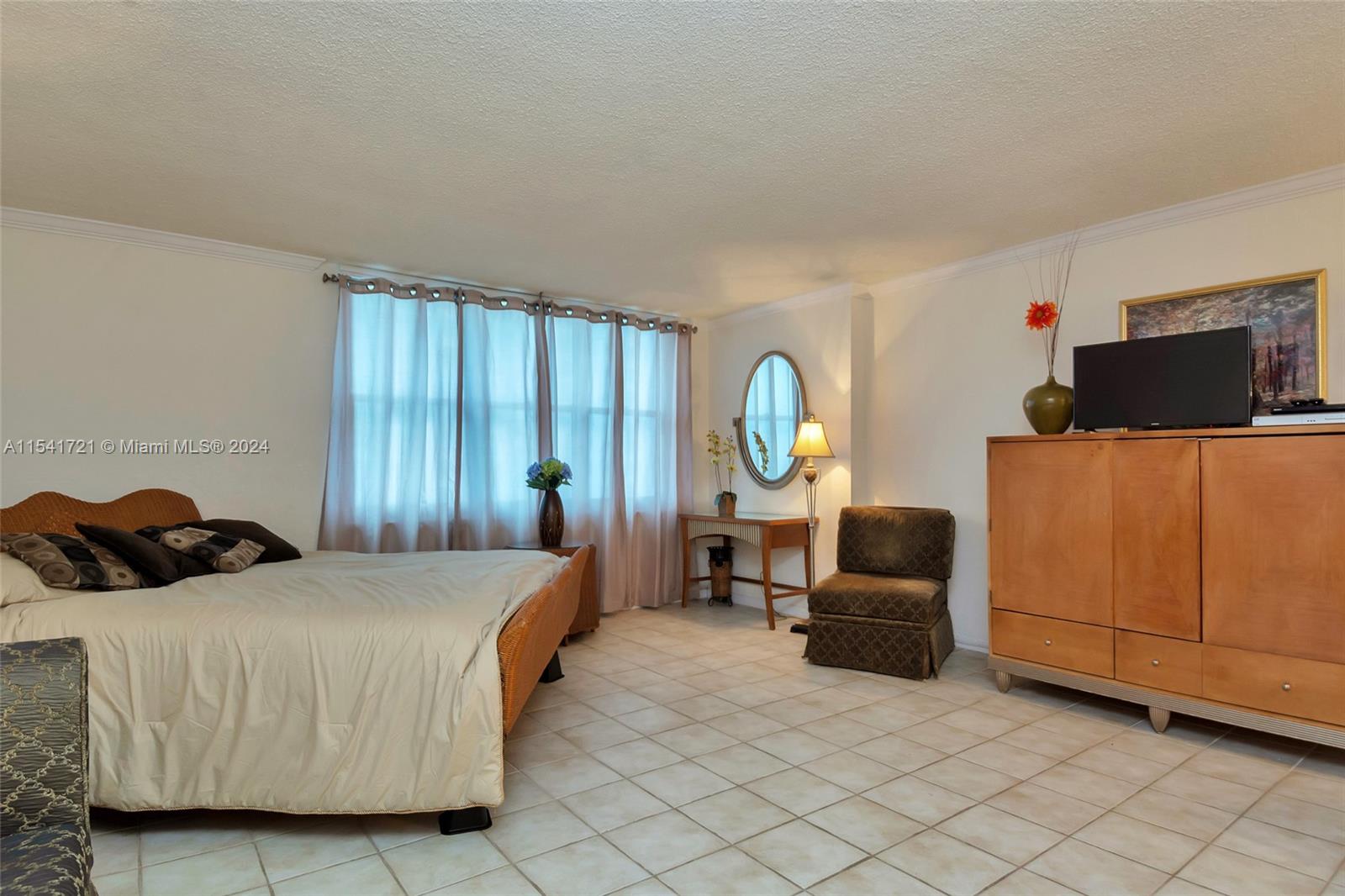 2501 S Ocean Dr 1003, Hollywood, Florida 33019, ,1 BathroomBathrooms,Residentiallease,For Rent,2501 S Ocean Dr 1003,A11541721
