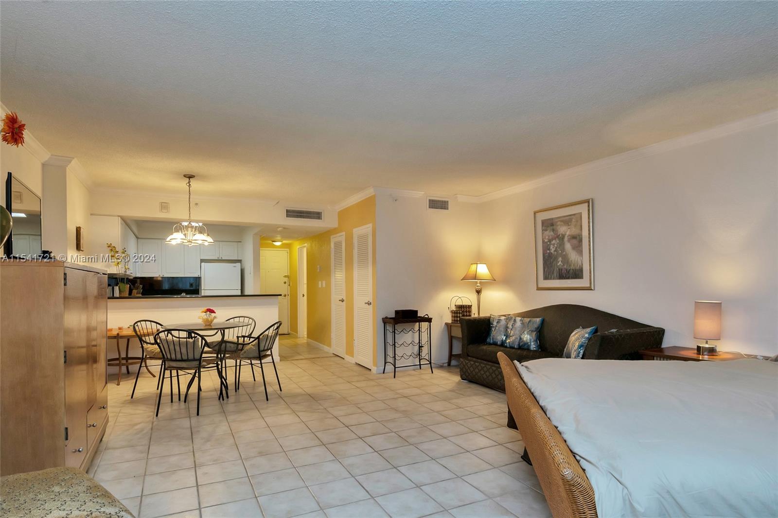 2501 S Ocean Dr 1003, Hollywood, Florida 33019, ,1 BathroomBathrooms,Residentiallease,For Rent,2501 S Ocean Dr 1003,A11541721