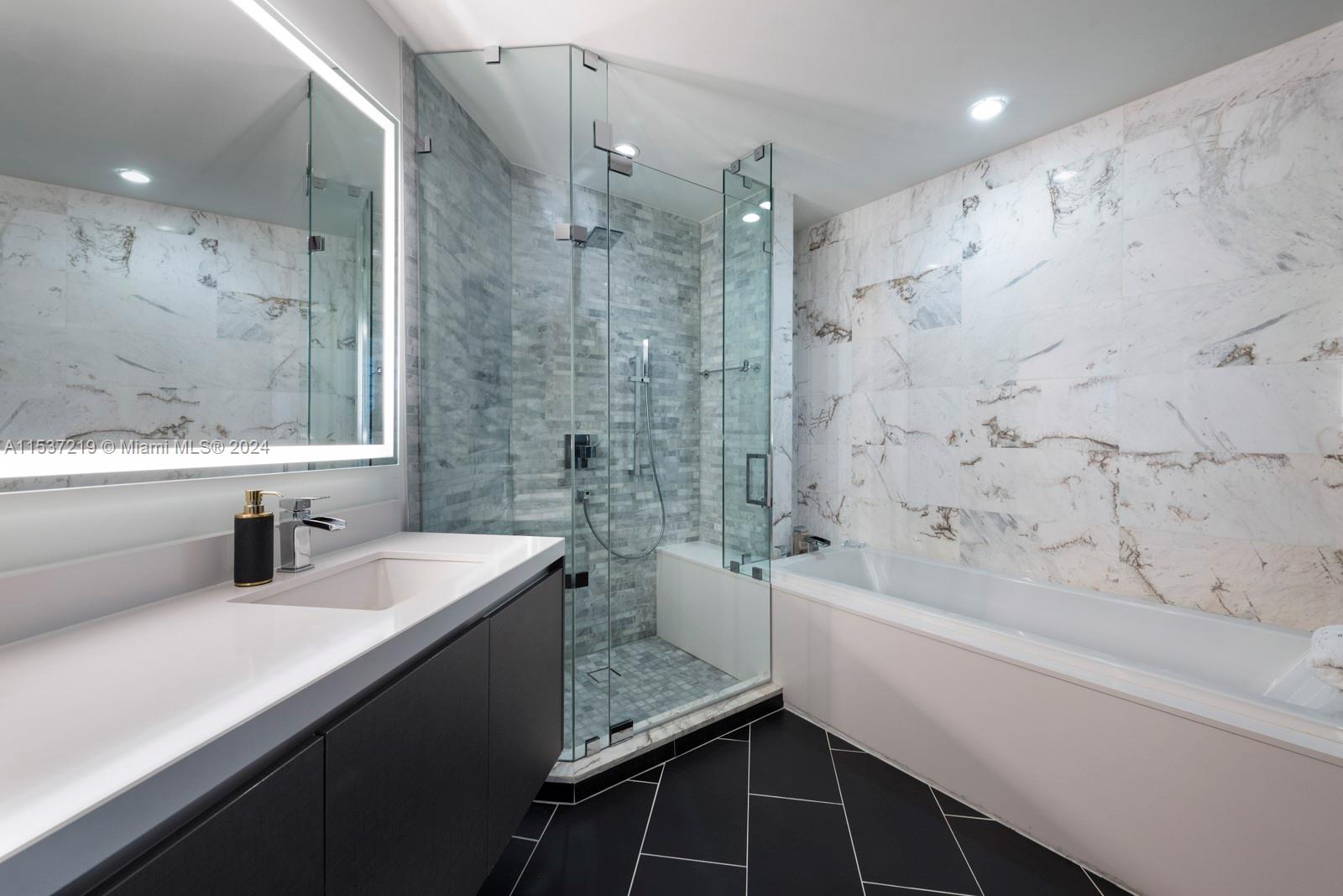 851 NE 1st Ave 2505, Miami, Florida 33132, 2 Bedrooms Bedrooms, ,2 BathroomsBathrooms,Residential,For Sale,851 NE 1st Ave 2505,A11537219