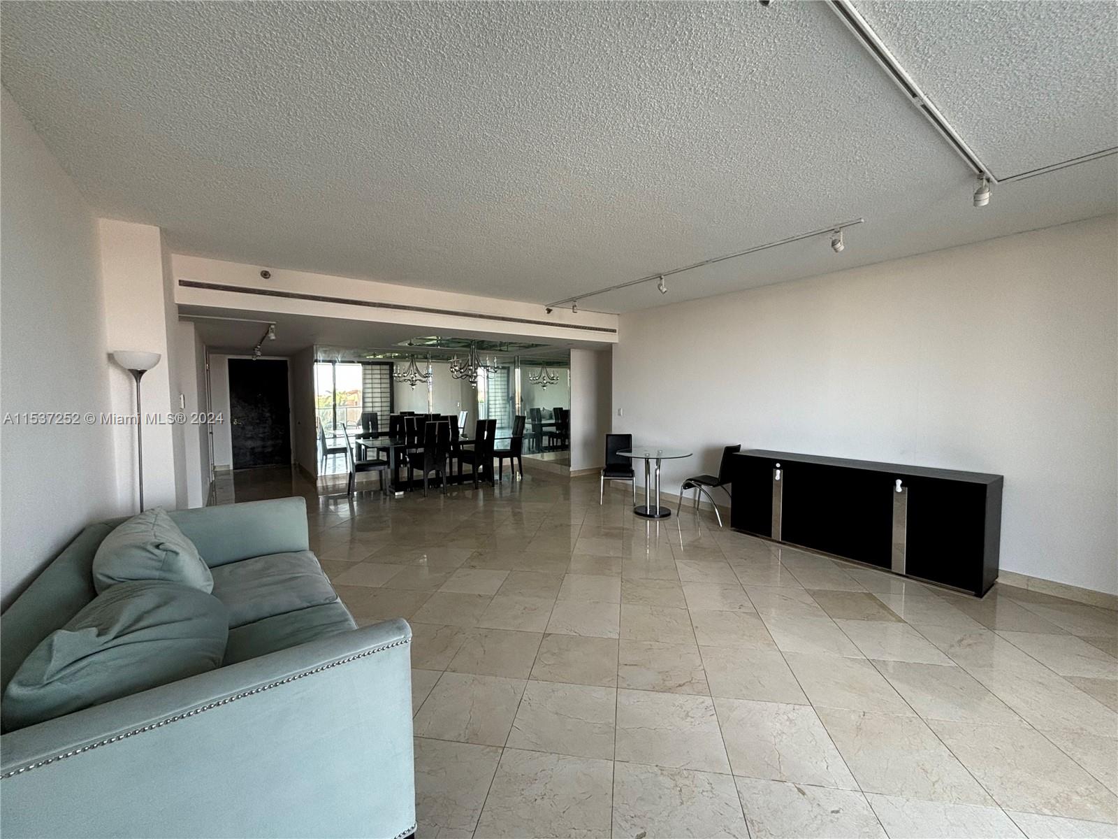 19500 Turnberry Way 5C, Aventura, Florida 33180, 2 Bedrooms Bedrooms, ,2 BathroomsBathrooms,Residentiallease,For Rent,19500 Turnberry Way 5C,A11537252