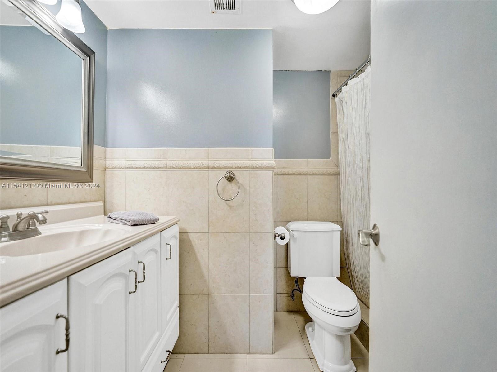 1600 S Ocean Dr 3I, Hollywood, Florida 33019, 1 Bedroom Bedrooms, ,1 BathroomBathrooms,Residential,For Sale,1600 S Ocean Dr 3I,A11541212