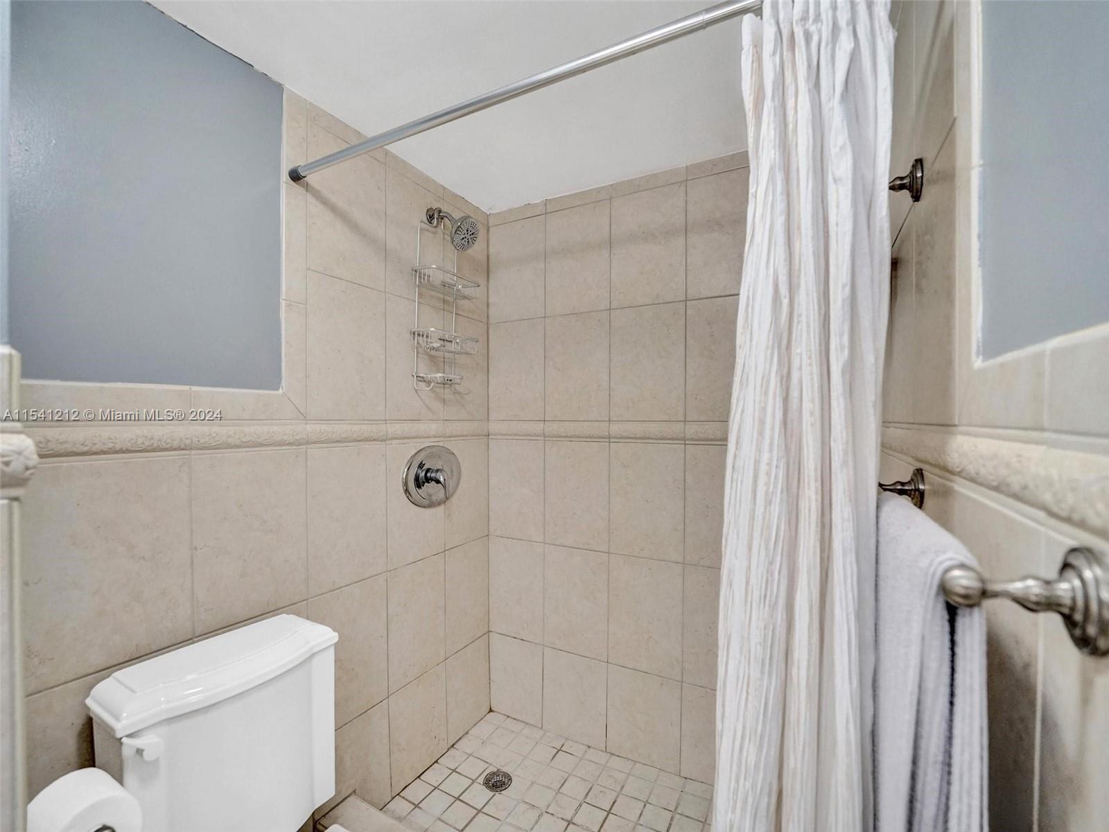 1600 S Ocean Dr 3I, Hollywood, Florida 33019, 1 Bedroom Bedrooms, ,1 BathroomBathrooms,Residential,For Sale,1600 S Ocean Dr 3I,A11541212